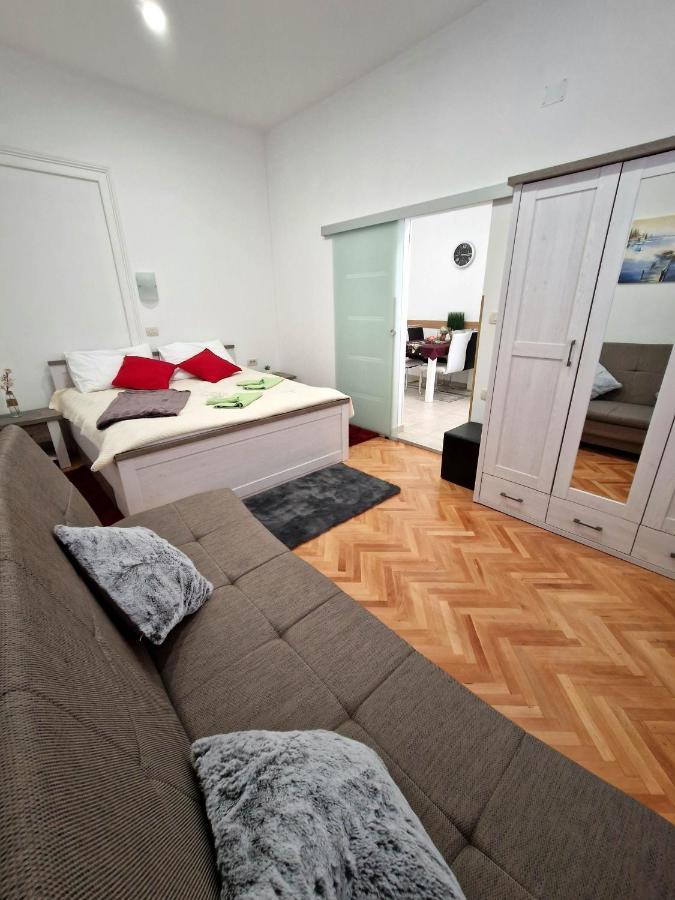 Apartmani Tower Rijeka Exterior photo